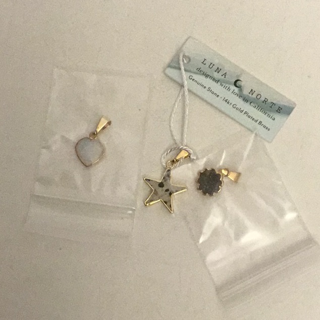 Nwt Luna Norte Set Of 3 Charms 29$